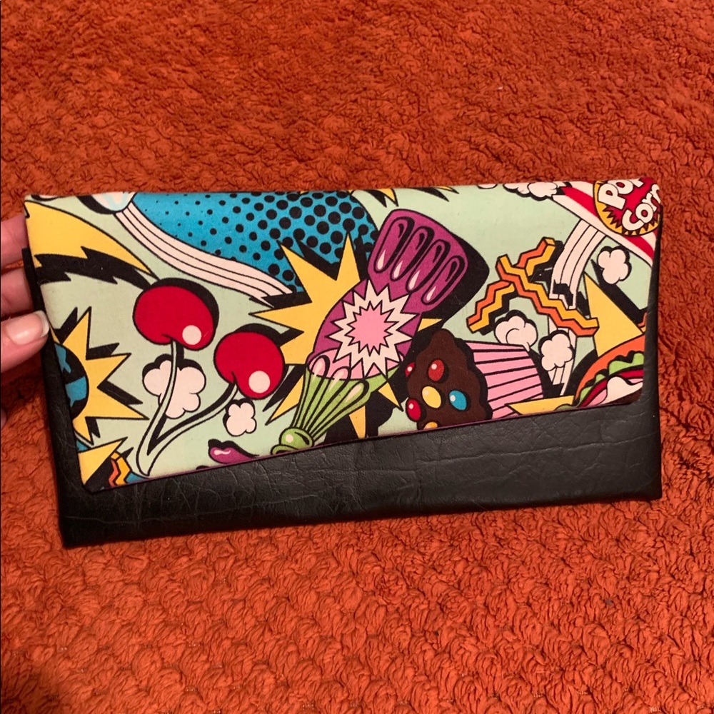 Preciously Mine clutch